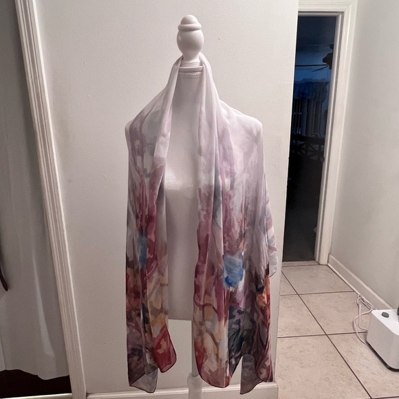 MULTICOLORED floral scarf shawl - Picture 1 of 5
